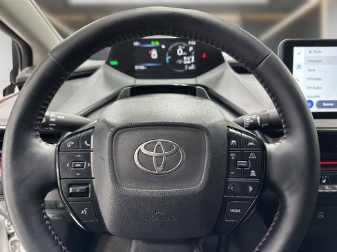 Used 2024 Toyota Prius Prime FWD image 21