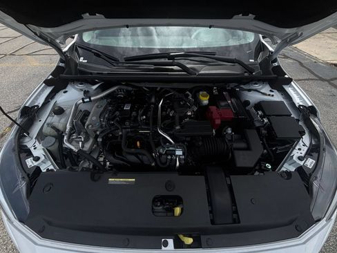 Used 2025 Nissan Sentra SV FWD image 26