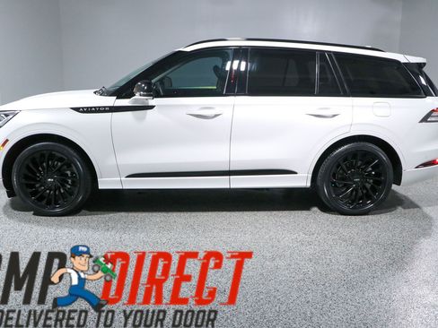 Used 2024 Lincoln Aviator Reserve w/ Jet Package RWD image 10