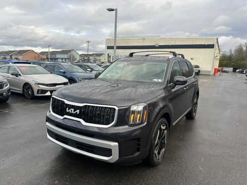 New 2025 Kia Telluride EX image 1