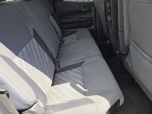 Used 2019 Toyota Tundra SR5 AWD/4WD image 24