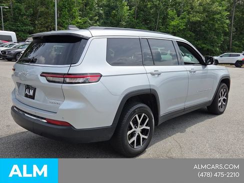 Used 2024 Jeep Grand Cherokee L Limited w/ Luxury Tech Group II AWD/4WD image 17
