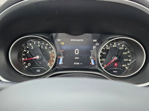 Used 2019 Jeep Compass Limited FWD image 10