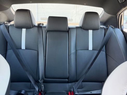 Used 2025 Toyota Camry SE FWD image 33