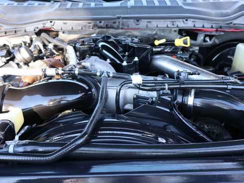 Used 2019 Ford F350 Platinum w/ Platinum Ultimate Package image 39