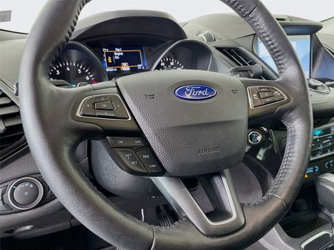 Used 2017 Ford Escape Titanium w/ Equipment Group 301A AWD/4WD image 14