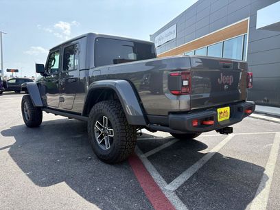 New 2025 Jeep Gladiator Mojave