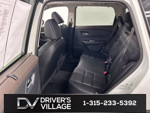 Used 2023 Nissan Rogue SV w/ SV Premium B Package AWD/4WD image 20