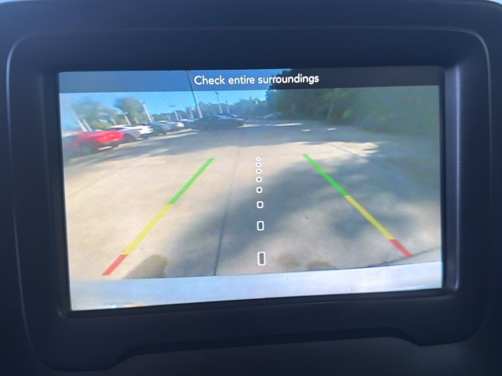 Used 2018 Jeep Renegade Latitude FWD image 27