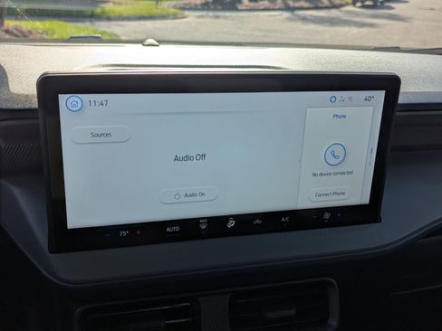 Used 2025 Ford Maverick XL image 19