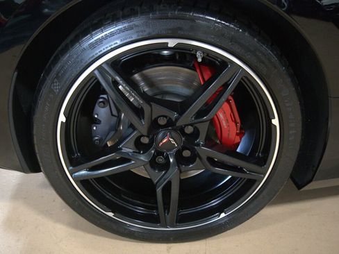 Used 2023 Chevrolet Corvette Stingray Preferred Cpe w/ Z51 Performance Package image 28