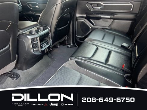 Used 2024 RAM 1500 Laramie AWD/4WD image 15