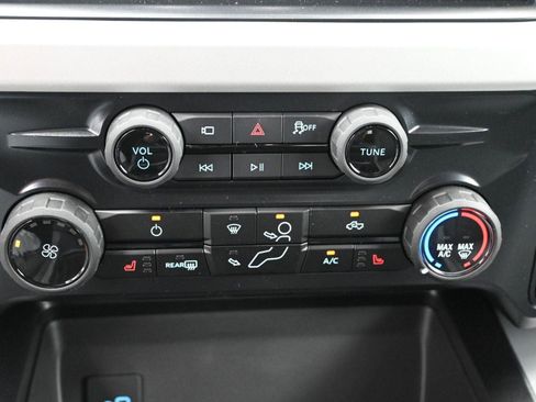 New 2026 Ford F250 XLT w/ XLT Premium Package image 29