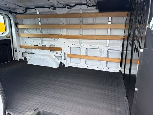 Used 2025 Ford Transit 250 Low Roof w/ Exterior Upgrade Package RWD image 24