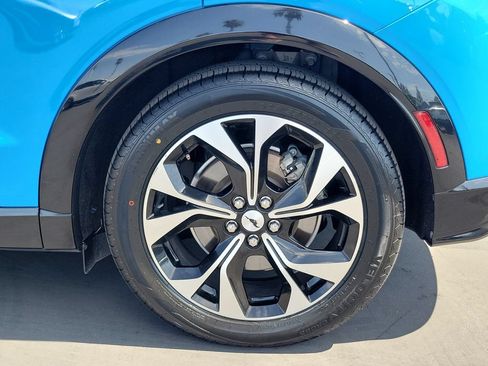 Used 2022 Ford Mustang Mach-E Premium RWD image 32