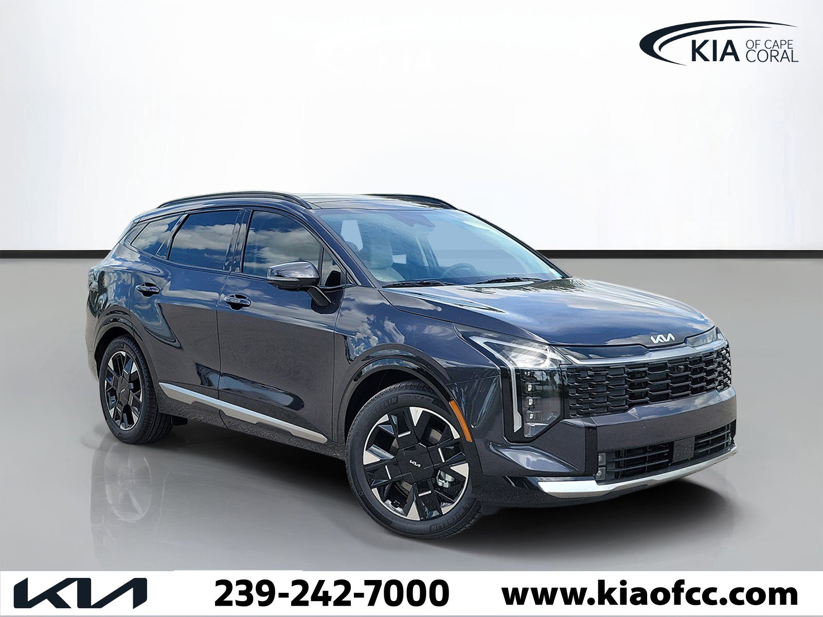 New 2026 Kia Sportage SX FWD image 1