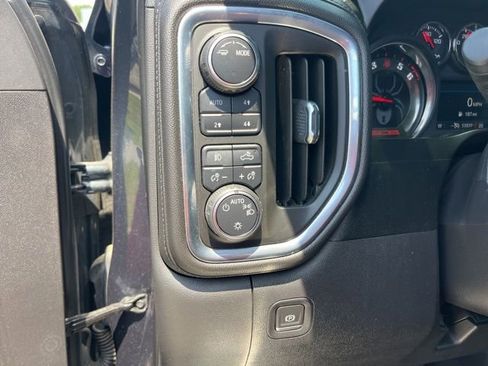 Used 2021 Chevrolet Silverado 1500 RST AWD/4WD image 16
