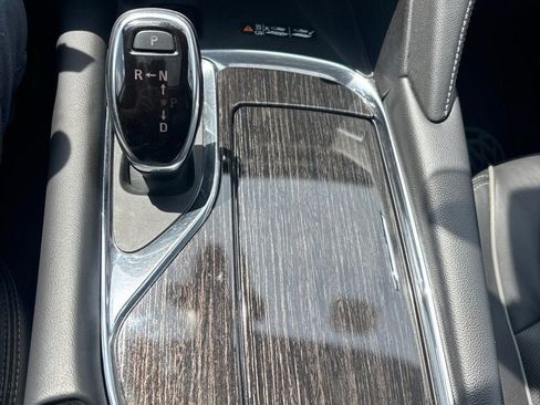 Used 2021 Buick Enclave Avenir w/ Avenir Technology Package AWD/4WD image 23