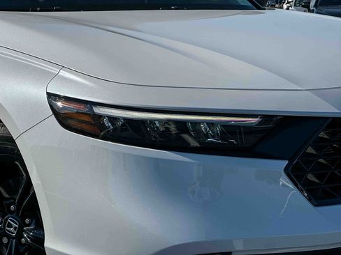 New 2025 Honda Accord SE image 4
