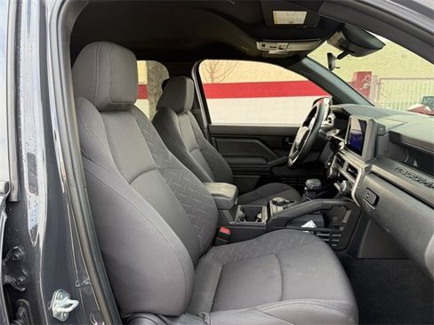Used 2024 Toyota Tacoma SR image 29