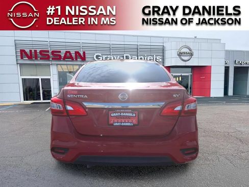 Used 2018 Nissan Sentra SV FWD image 6