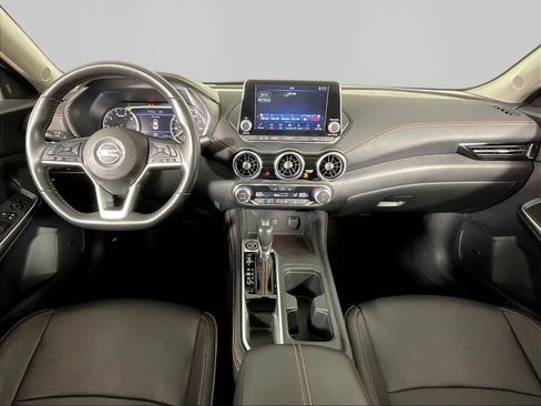 Used 2023 Nissan Sentra SR w/ SR Premium Package FWD image 7