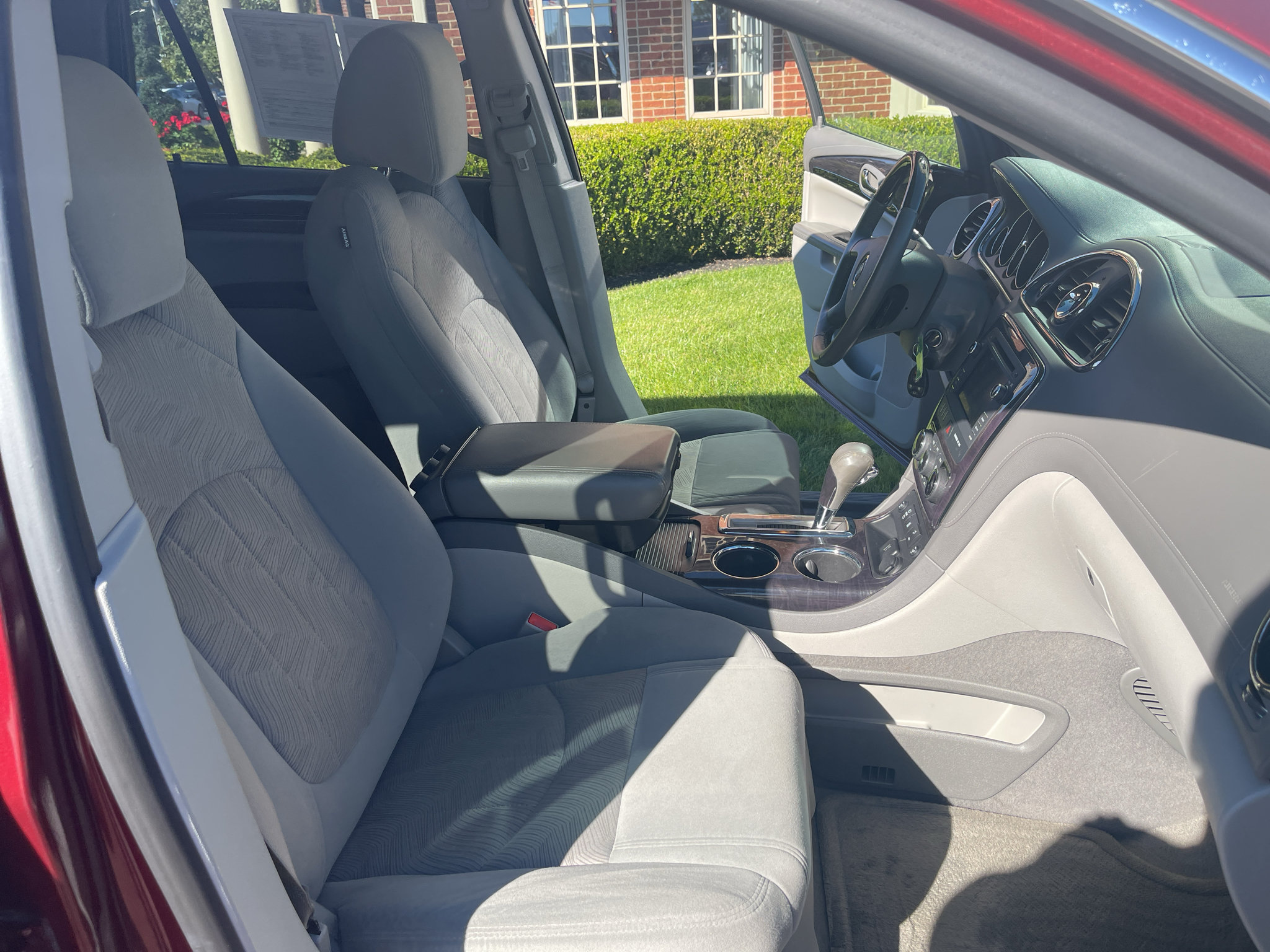 Used 2017 Buick Enclave Convenience FWD image 25