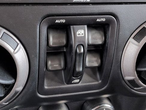 Used 2017 Jeep Wrangler Unlimited Sport w/ Quick Order Package 24S image 19