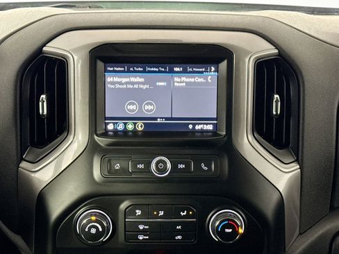 Used 2019 Chevrolet Silverado 1500 Custom Trail Boss w/ Custom Convenience Package AWD/4WD image 23