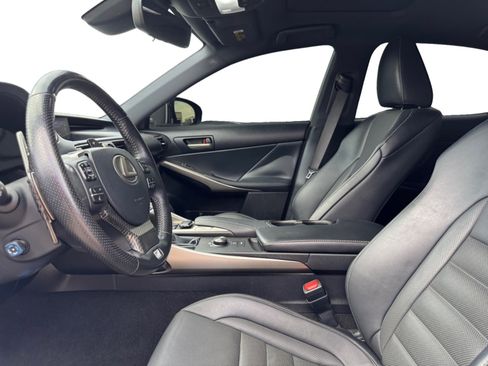 Used 2018 Lexus IS 300 F Sport image 10