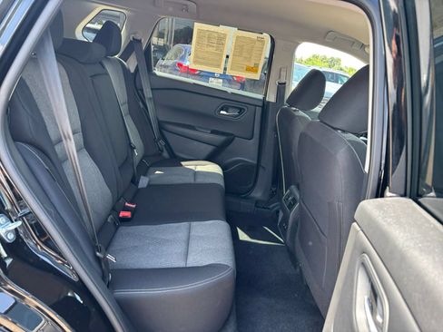 Used 2026 Nissan Rogue SV FWD image 27