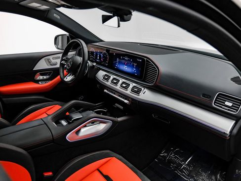 Used 2025 Mercedes-Benz GLE 53 AMG 4MATIC Coupe image 49