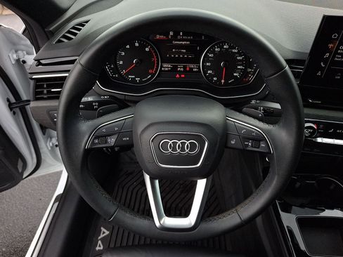 Used 2024 Audi A4 2.0T Premium w/ Convenience Package image 19