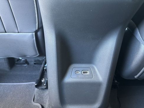 Used 2023 Buick Envision Preferred w/ Sport Touring Package image 19