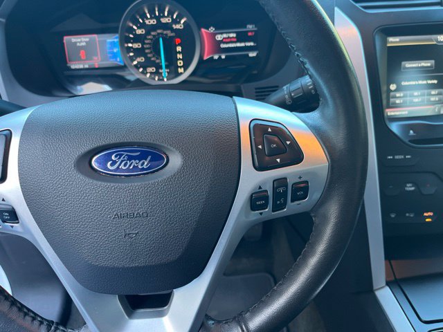 Used 2015 Ford Explorer XLT w/ Equipment Group 202A FWD image 20