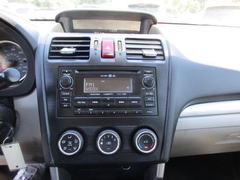 Used 2014 Subaru Forester 2.5i Premium w/ Popular Package #1 AWD/4WD image 26
