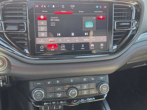 Used 2024 Dodge Durango GT AWD/4WD image 27