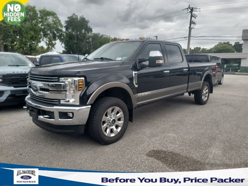 Used 2018 Ford F250 Lariat w/ Chrome Package AWD/4WD image 1