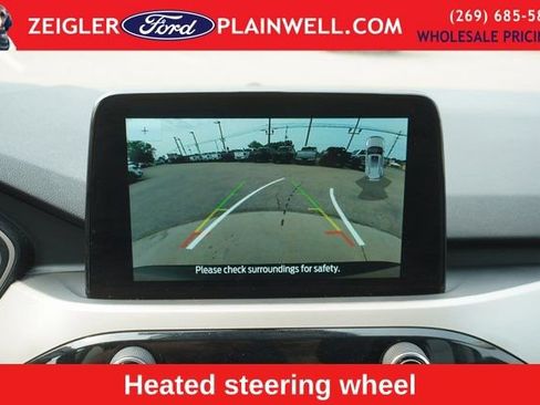Used 2022 Ford Escape SEL image 19