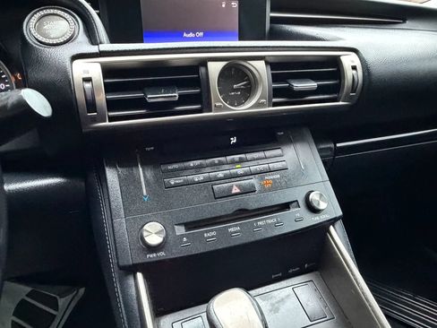 Used 2016 Lexus IS 300 AWD image 28