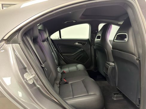 Used 2014 Mercedes-Benz CLA 250 image 30