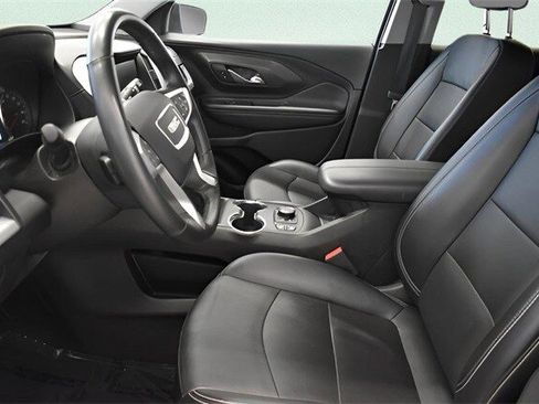 Used 2024 GMC Terrain SLT w/ Elevation Edition image 24
