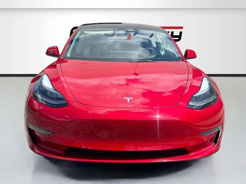 Used 2023 Tesla Model 3 Standard Range RWD image 2