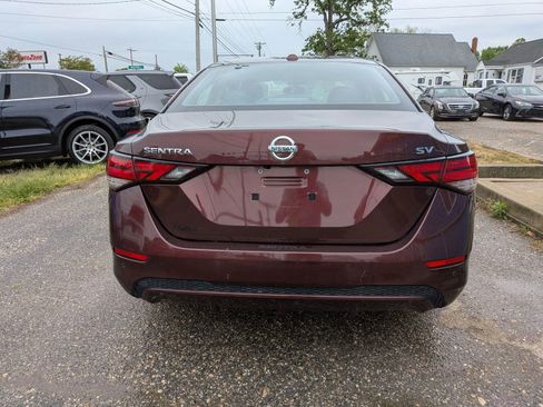 Used 2021 Nissan Sentra SV FWD image 4