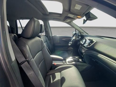 Certified 2021 Honda Pilot Special Edition image 16