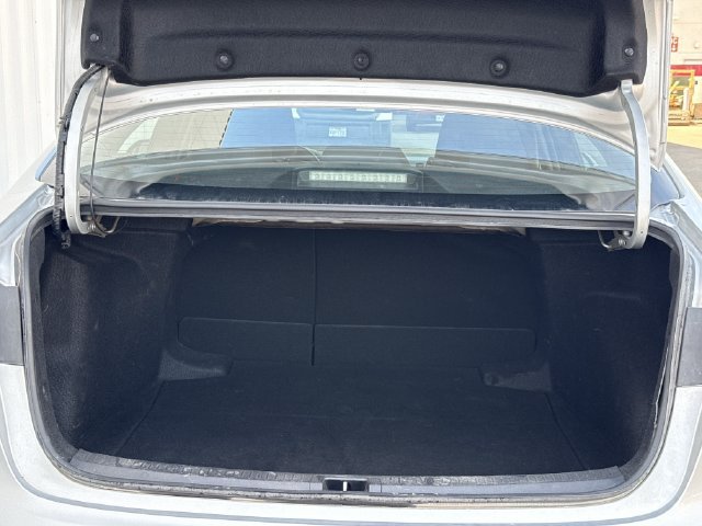 Used 2024 Toyota Corolla LE FWD image 31