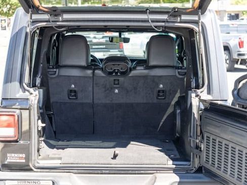 Used 2023 Jeep Wrangler Unlimited Sport AWD/4WD image 26