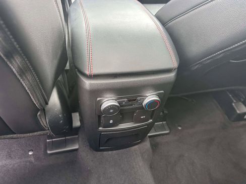 Used 2022 Ford Explorer ST-Line w/ Class IV Trailer Tow Package image 11