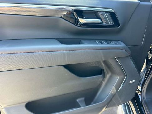 New 2026 Chevrolet Suburban RST AWD/4WD image 22