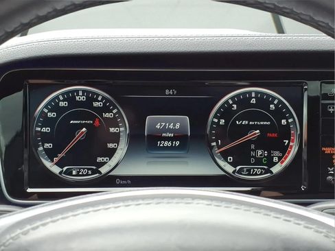 Used 2015 Mercedes-Benz S 63 AMG 4MATIC Sedan image 21